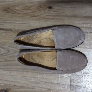 Taupe flats
